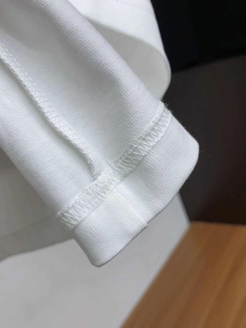 Fendi T-Shirts Elegant 121412