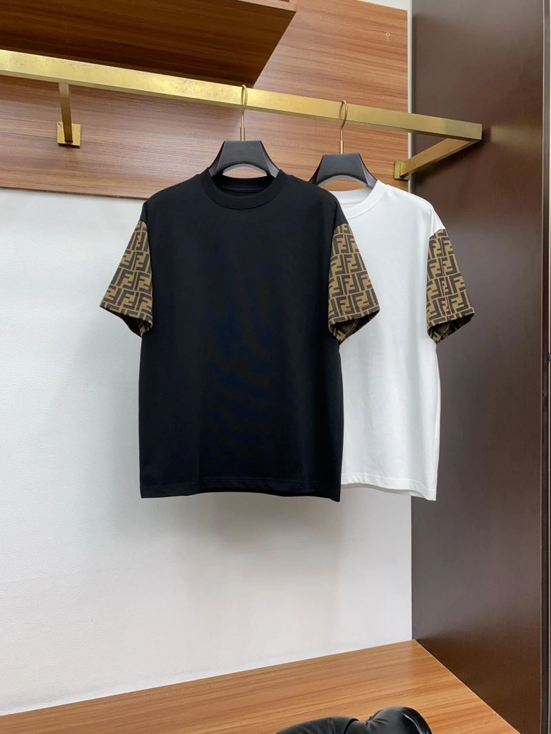 Fendi T-Shirts Elegant 121412