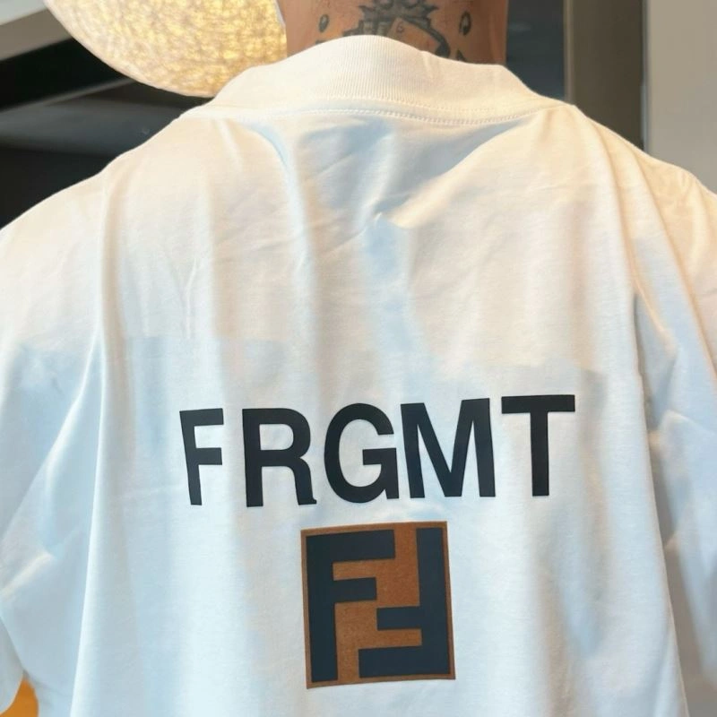 Fendi T-Shirts Cozy 121421