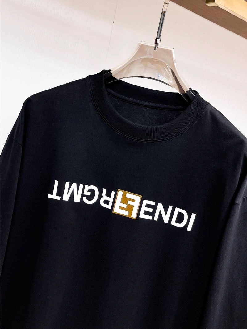 Contemporary Fendi T-Shirts 121391
