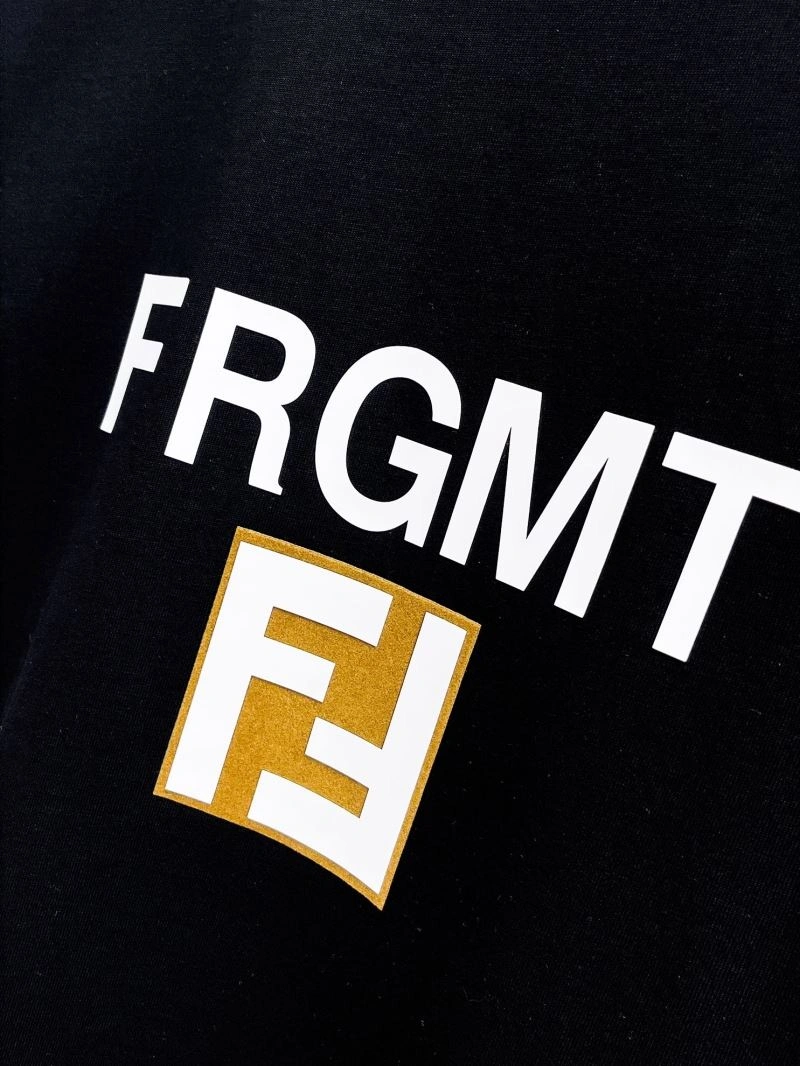 Contemporary Fendi T-Shirts 121391