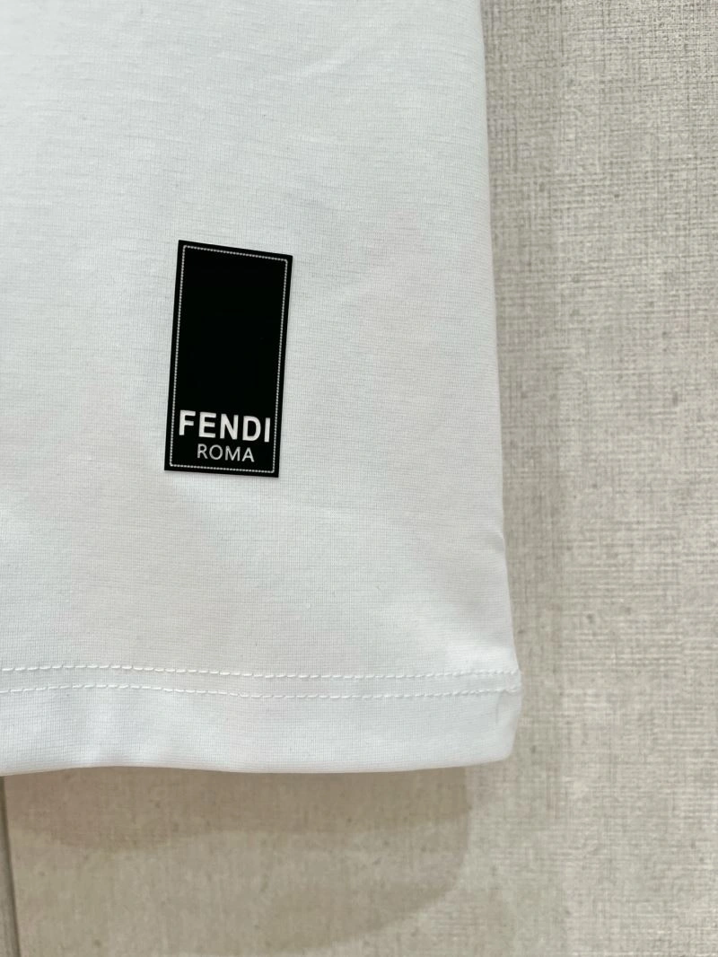 Functional Fendi T-Shirts 121390