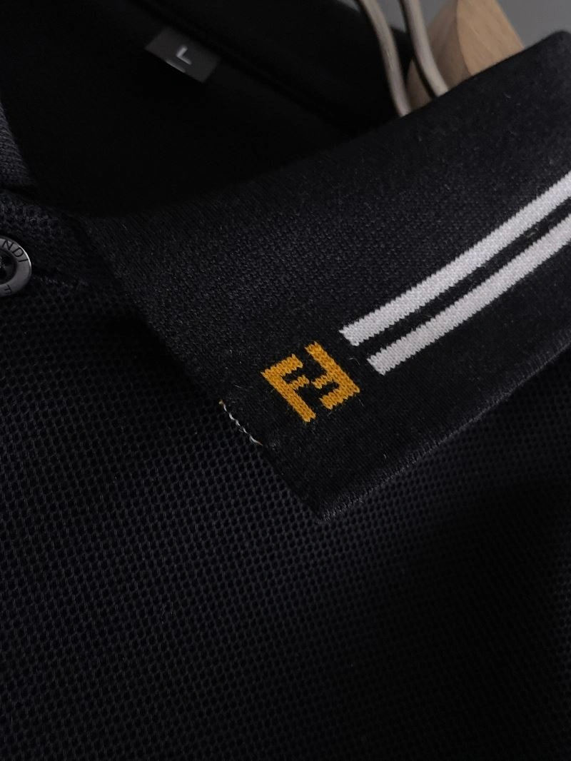 Fendi T-Shirts Trendsetting 121382