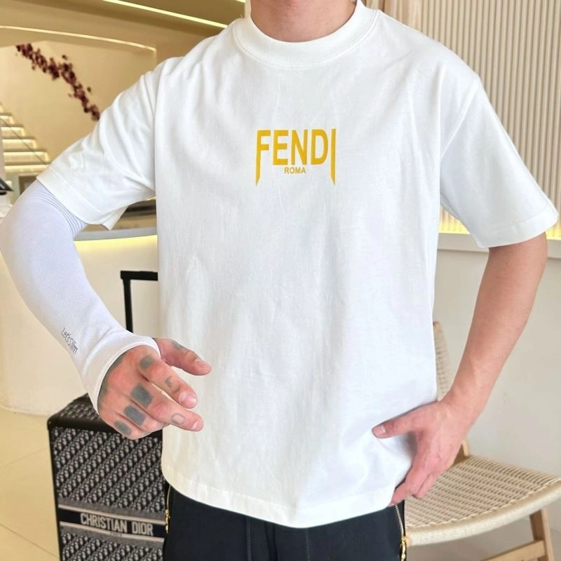 Fashionable Fendi T-Shirts 121370