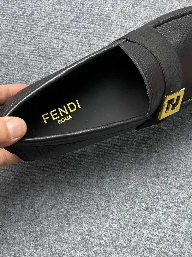 Refined Fendi Tods Shoes 23552