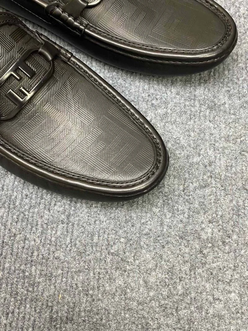 Seasonal Fendi Tods Shoes 23538