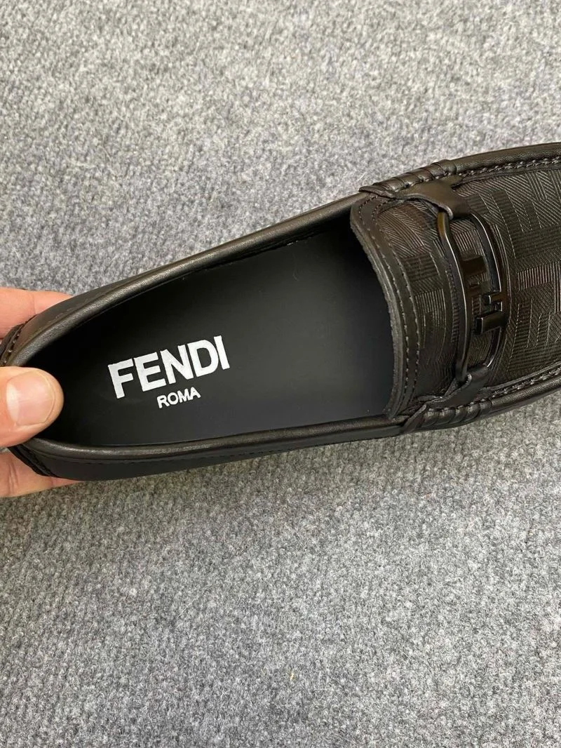 Seasonal Fendi Tods Shoes 23538