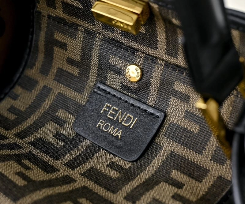 Durable Fendi Top Handle Bags 85118
