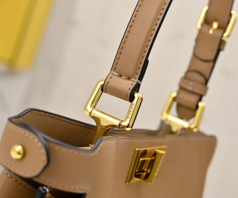 Fendi Top Handle Bags Minimalist 85116
