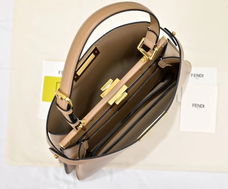 Fendi Top Handle Bags Minimalist 85116