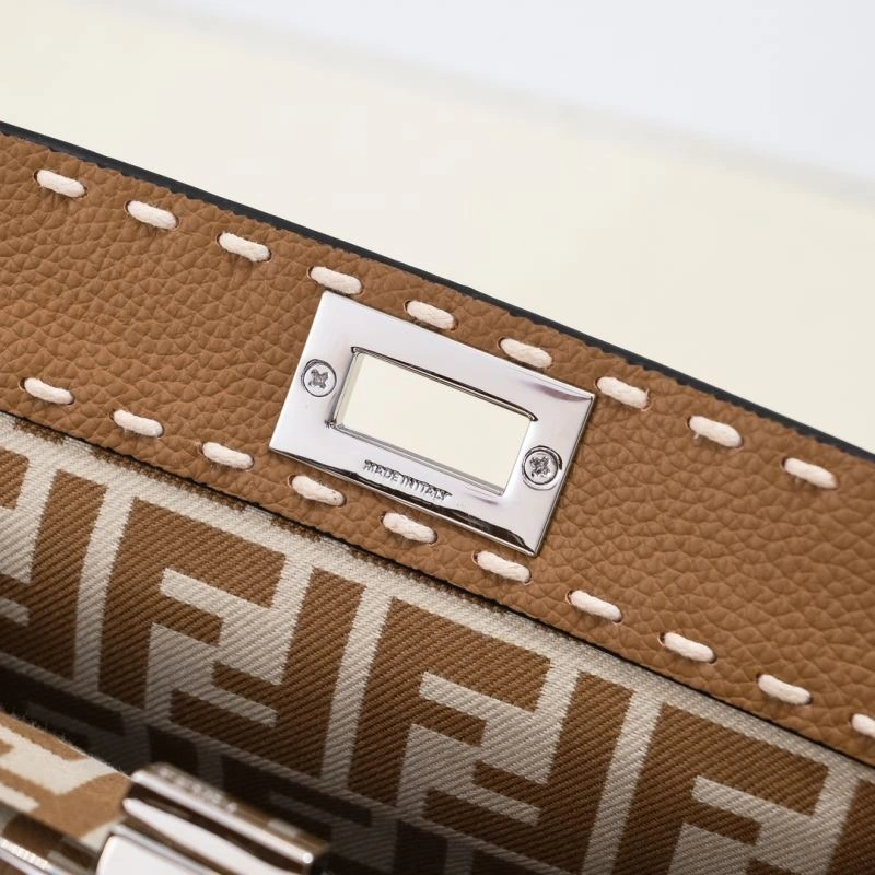Thermal Fendi Top Handle Bags 85081