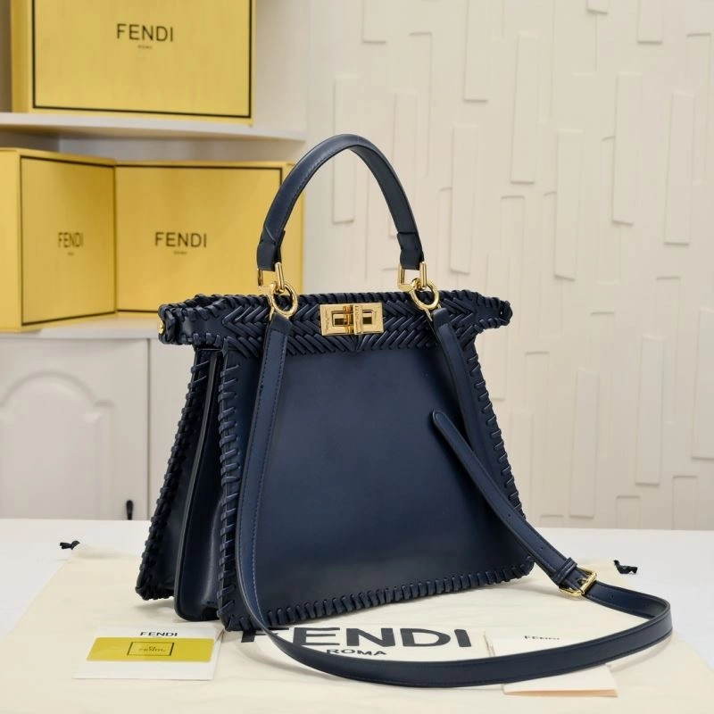Functional Fendi Top Handle Bags 85160