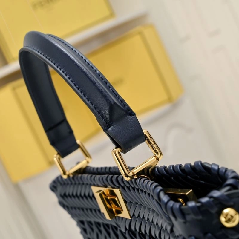Functional Fendi Top Handle Bags 85160