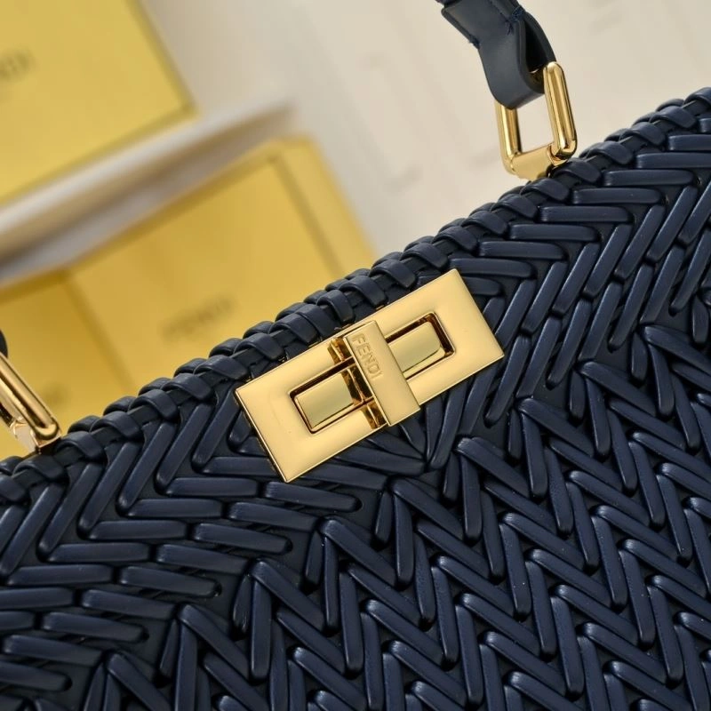 Functional Fendi Top Handle Bags 85160
