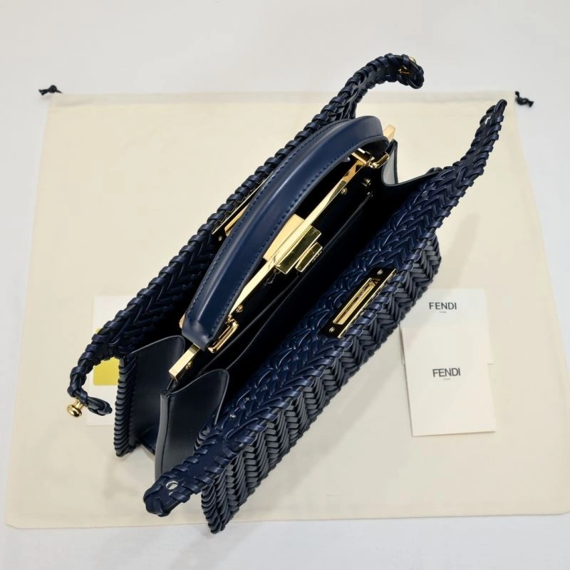 Functional Fendi Top Handle Bags 85160