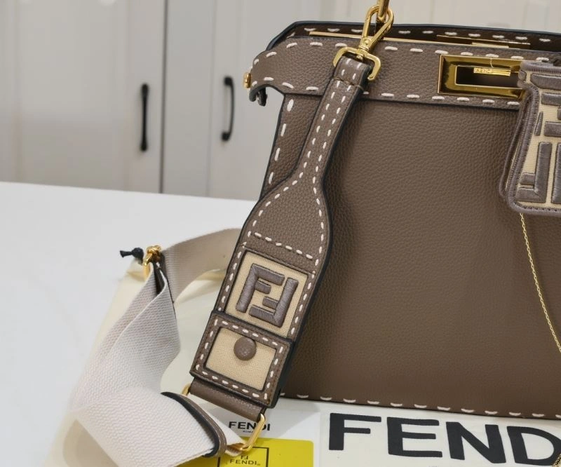 Lightweight Fendi Top Handle Bags 78943