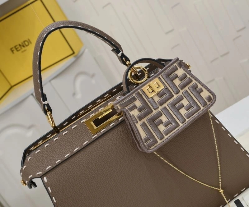 Lightweight Fendi Top Handle Bags 78943