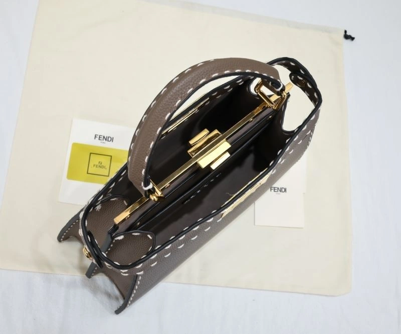 Lightweight Fendi Top Handle Bags 78943