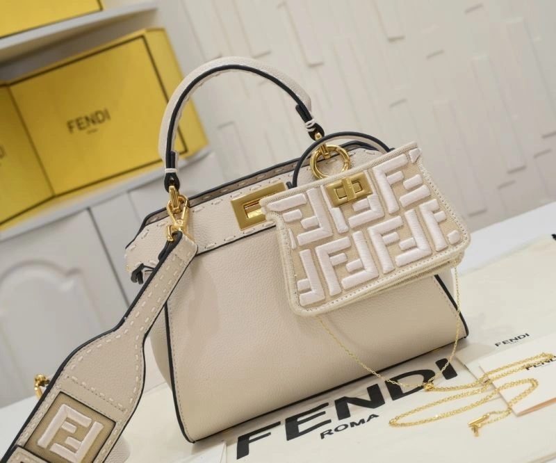 Thermal Fendi Top Handle Bags 85065