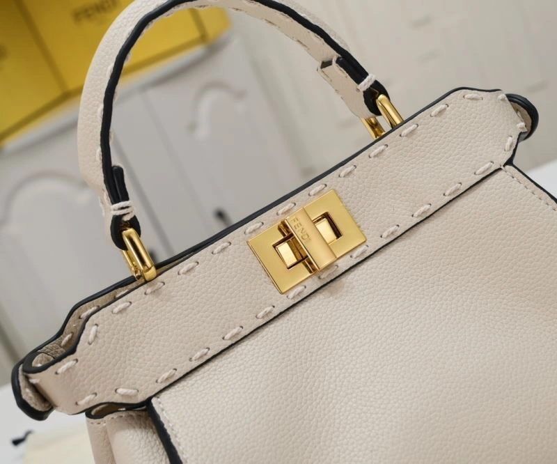 Thermal Fendi Top Handle Bags 85065