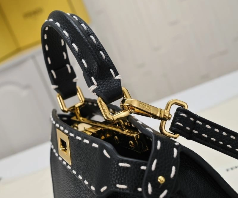 Reliable Fendi Top Handle Bags 85103