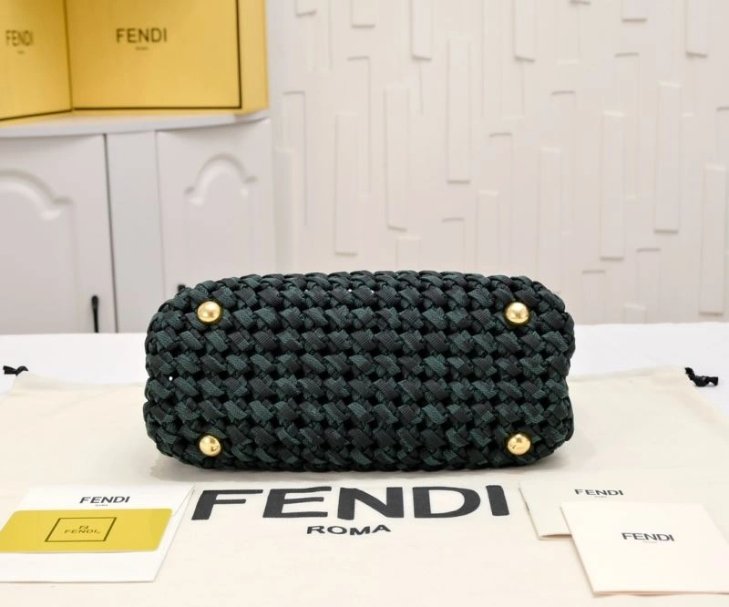 WellDesigned Fendi Top Handle Bags 85054