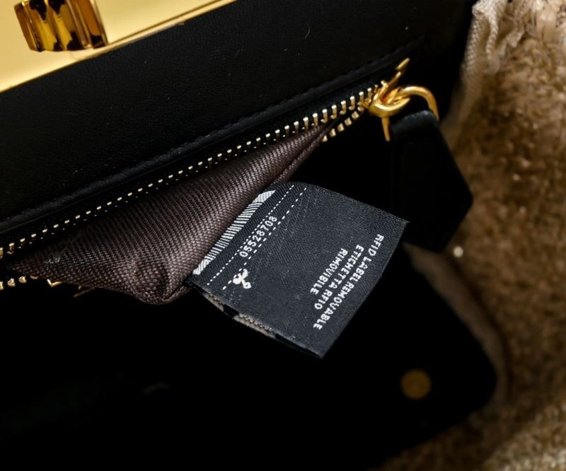 Fendi Top Handle Bags Supportive 85052