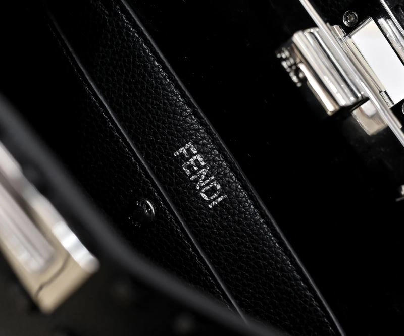 Fendi Top Handle Bags Minimalist 85091