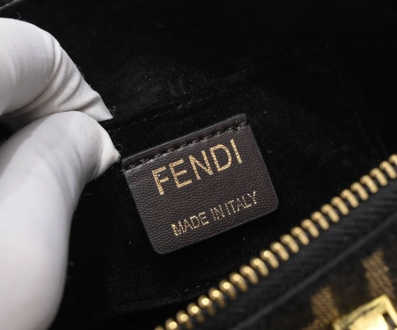 Fendi Top Handle Bags Effortless 85029
