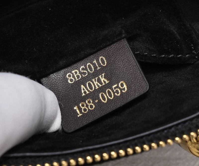Fendi Top Handle Bags Effortless 85029