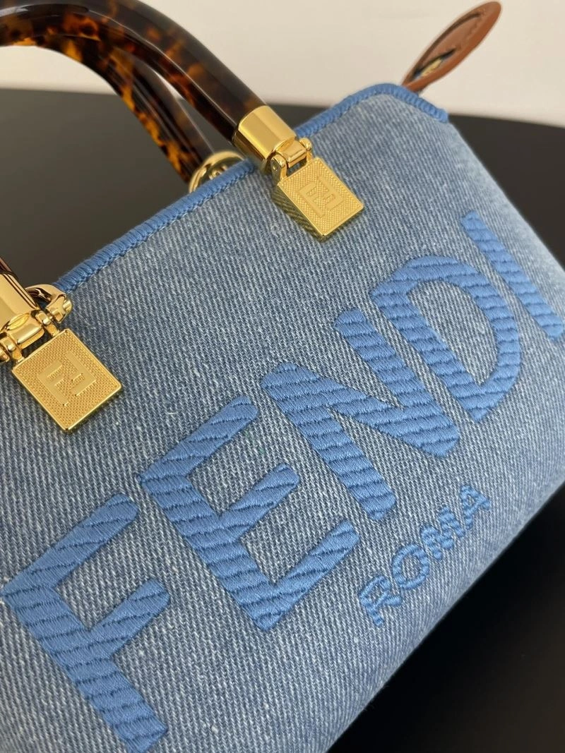Fendi Top Handle Bags Fashionable 78261