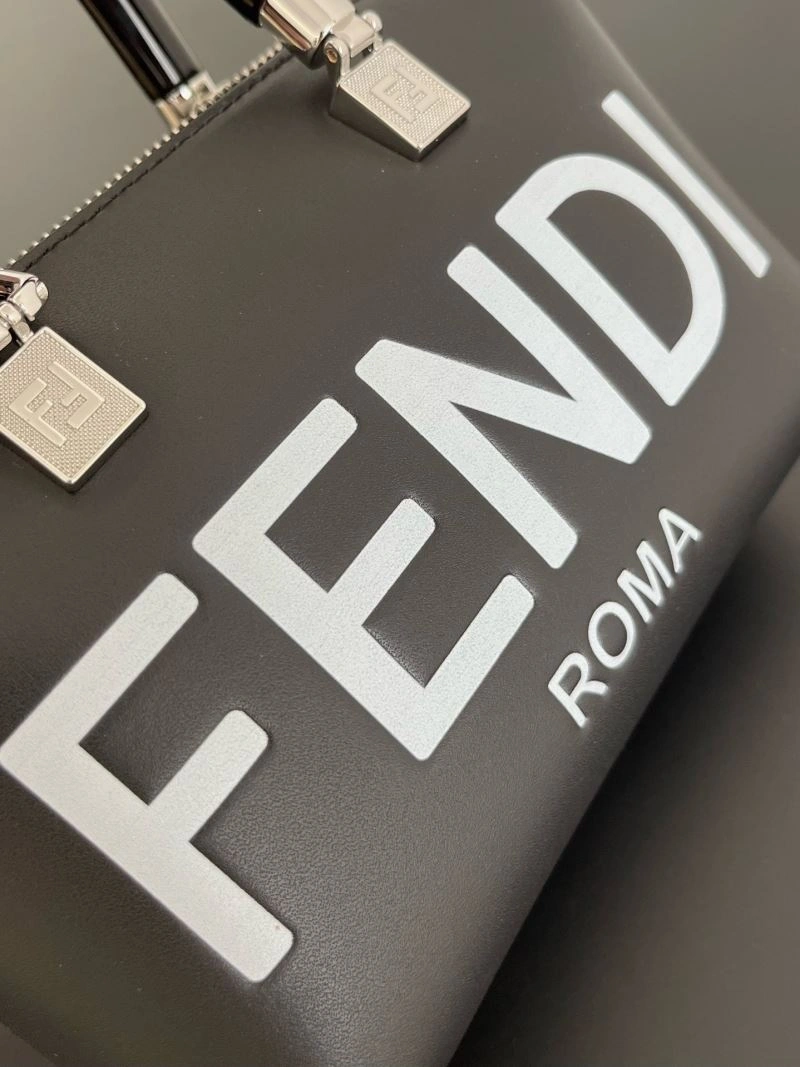 Functional Fendi Top Handle Bags 78250