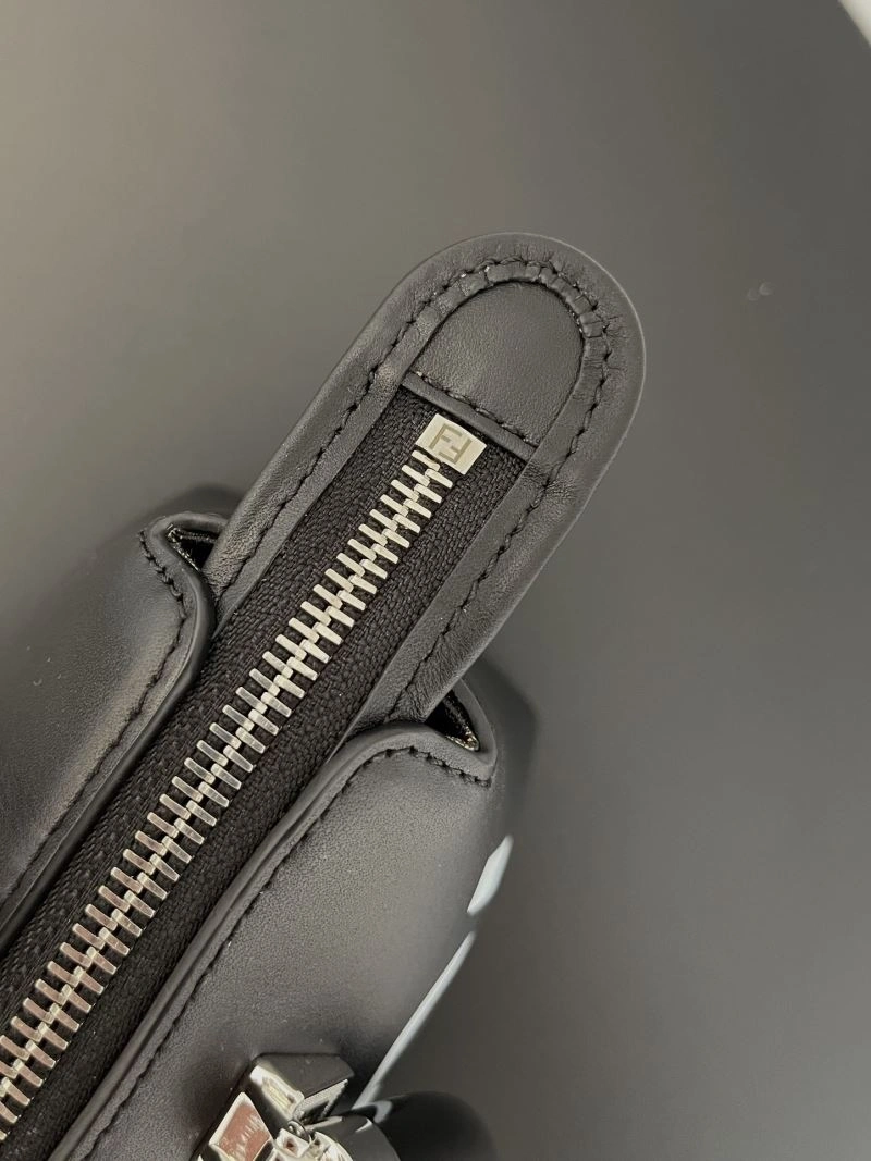 Functional Fendi Top Handle Bags 78250