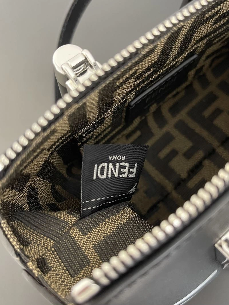 Functional Fendi Top Handle Bags 78250