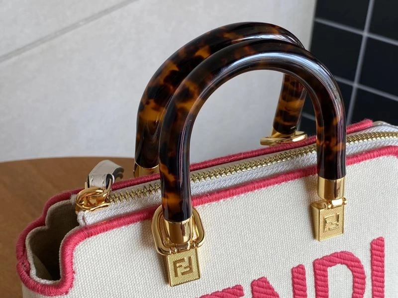AllSeason Fendi Top Handle Bags 78253