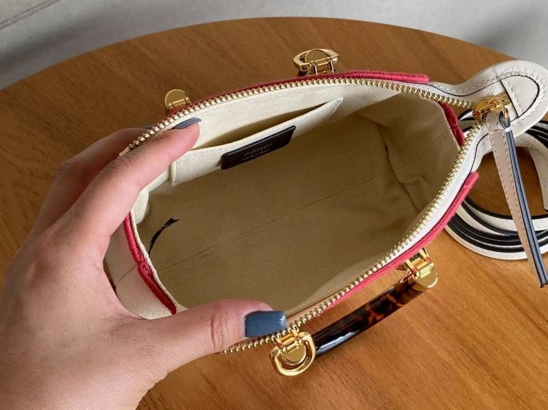 AllSeason Fendi Top Handle Bags 78253