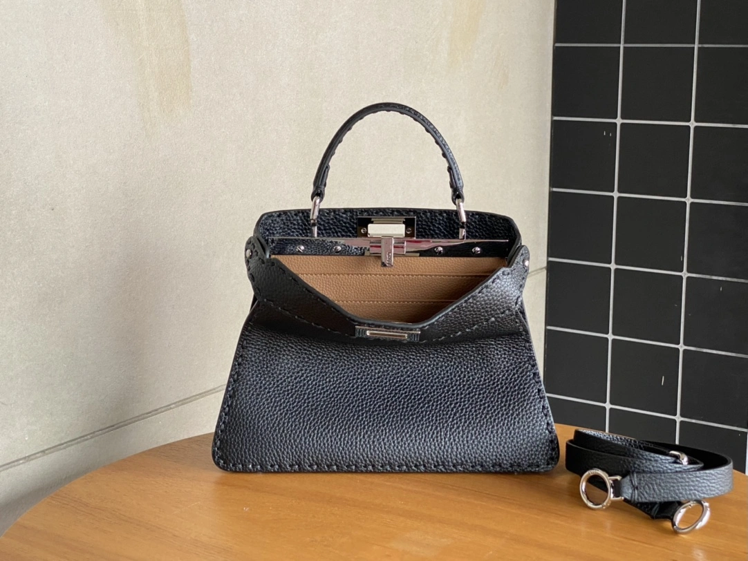 Fendi Top Handle Bags Neat 76651