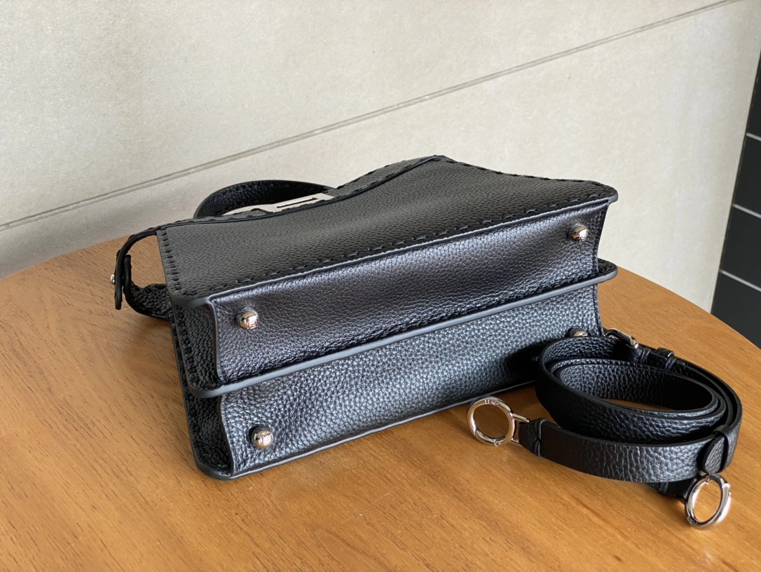 Fendi Top Handle Bags Neat 76651