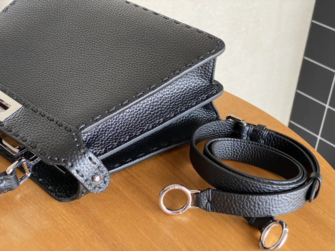 Fendi Top Handle Bags Neat 76651