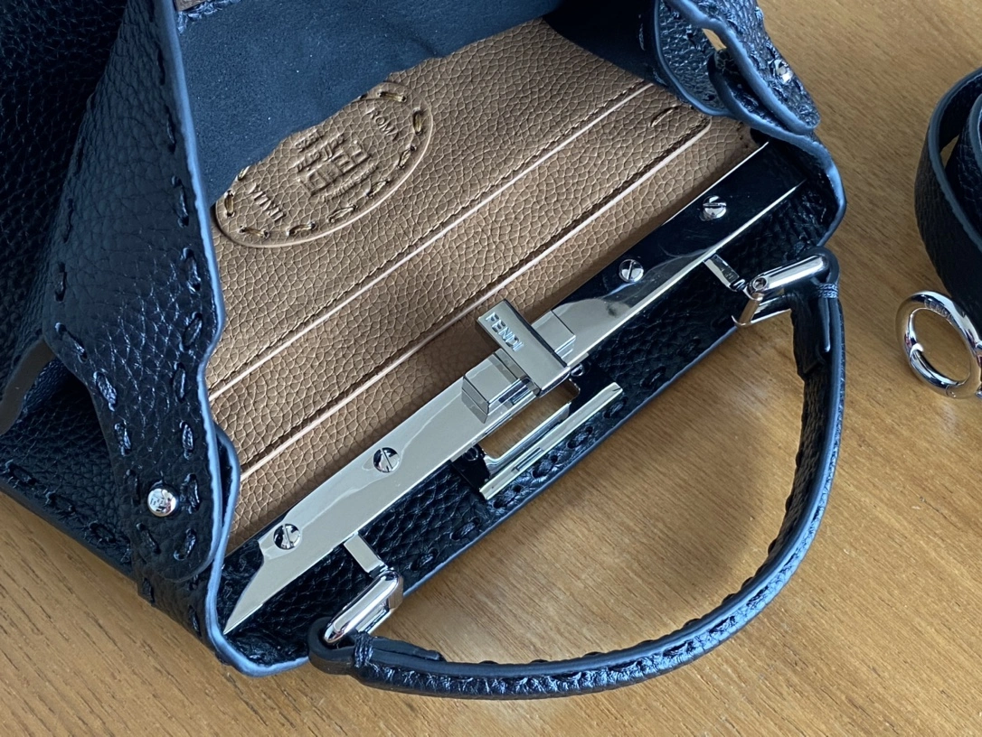 Fendi Top Handle Bags Neat 76651