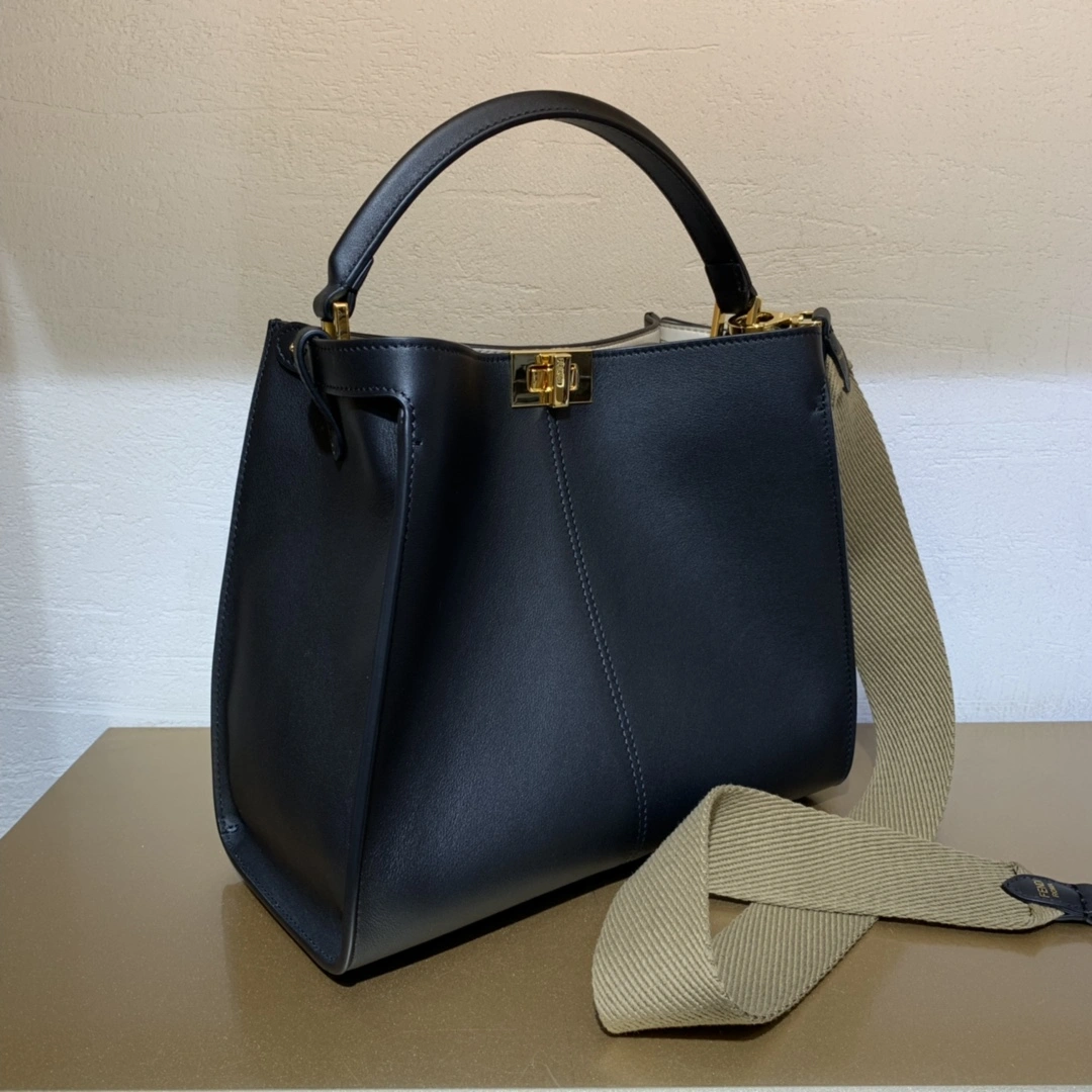 Fendi Top Handle Bags StreetReady 76649