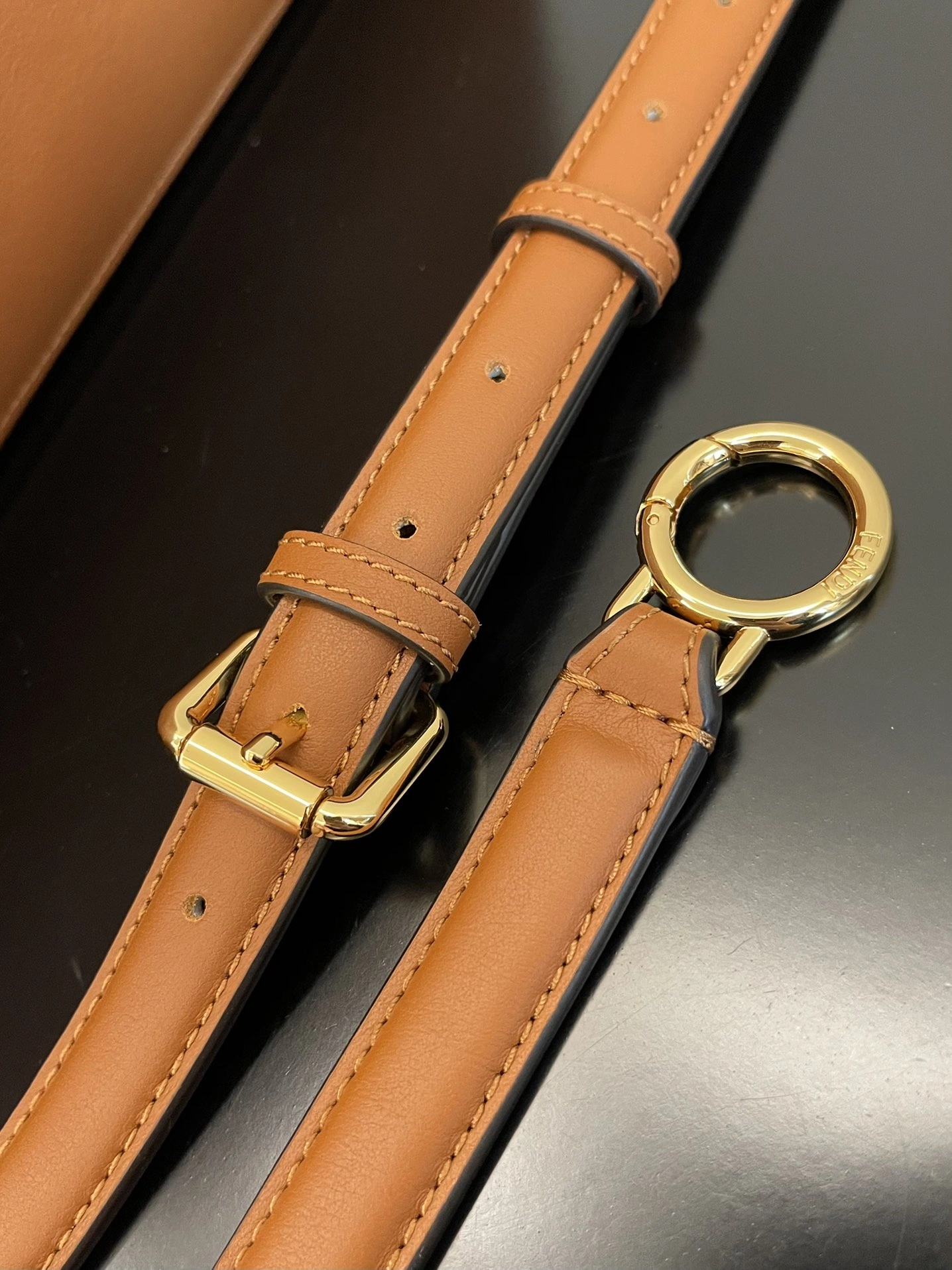 Supportive Fendi Top Handle Bags 76644