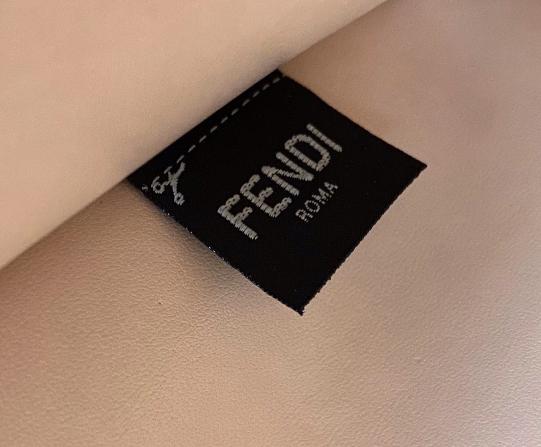 Bright Fendi Top Handle Bags 76639