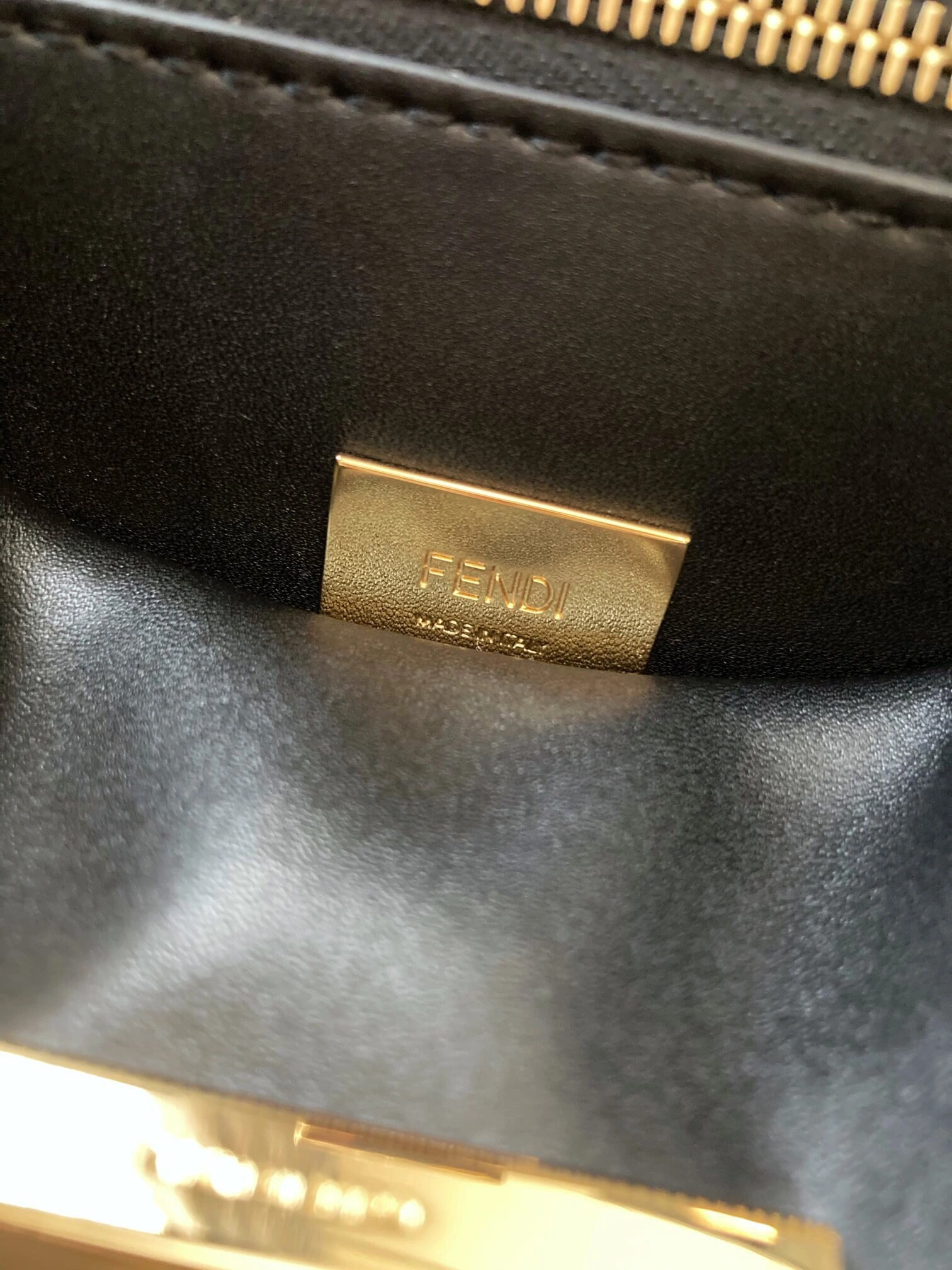 Fendi Top Handle Bags Seasonal 76637