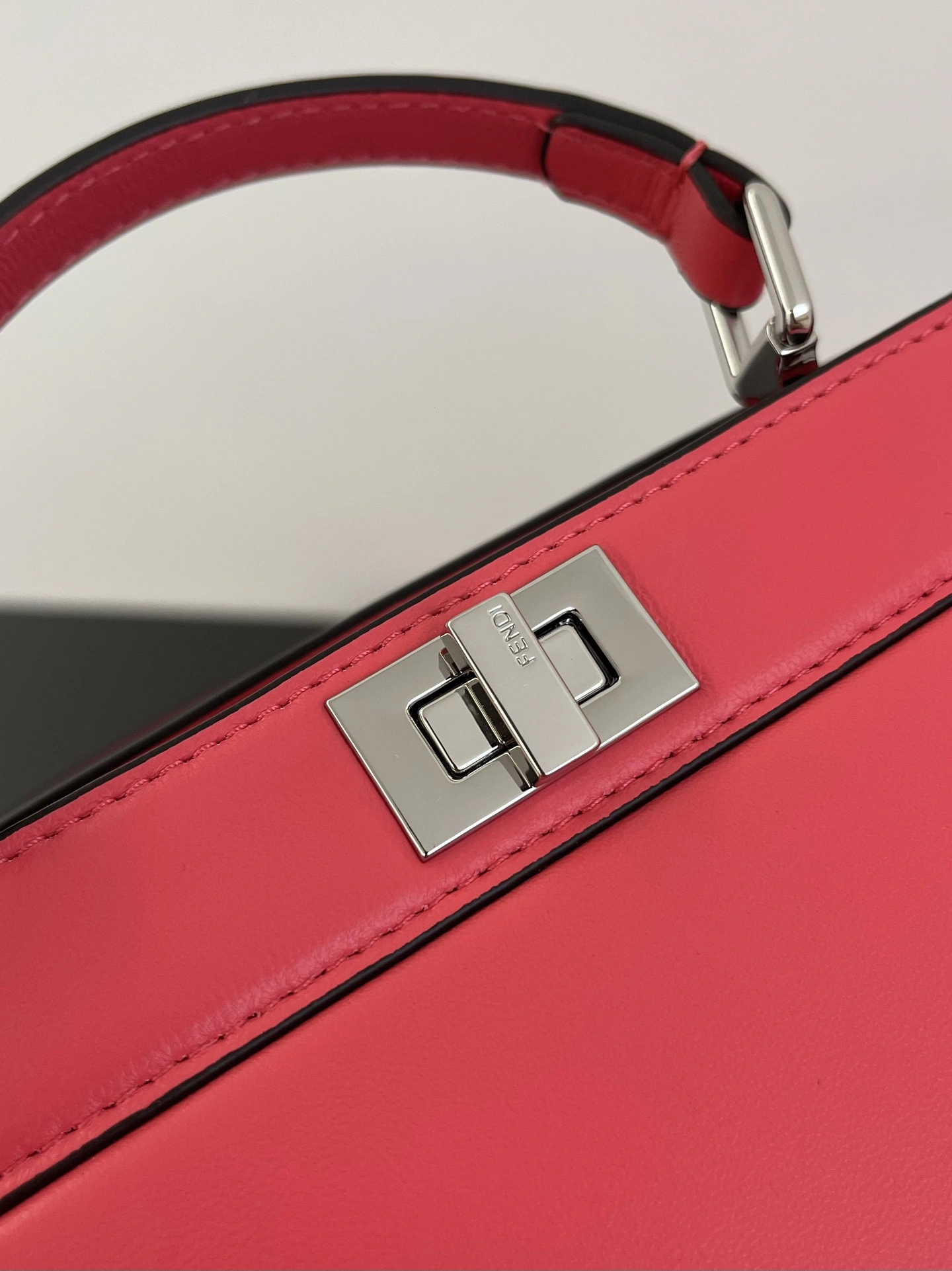 Classic Fendi Top Handle Bags 76636