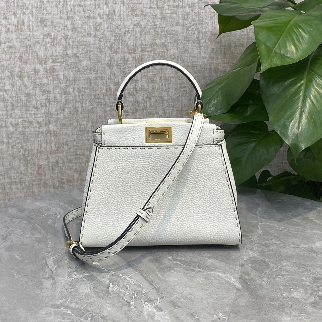 Fendi Top Handle Bags Attractive 76624