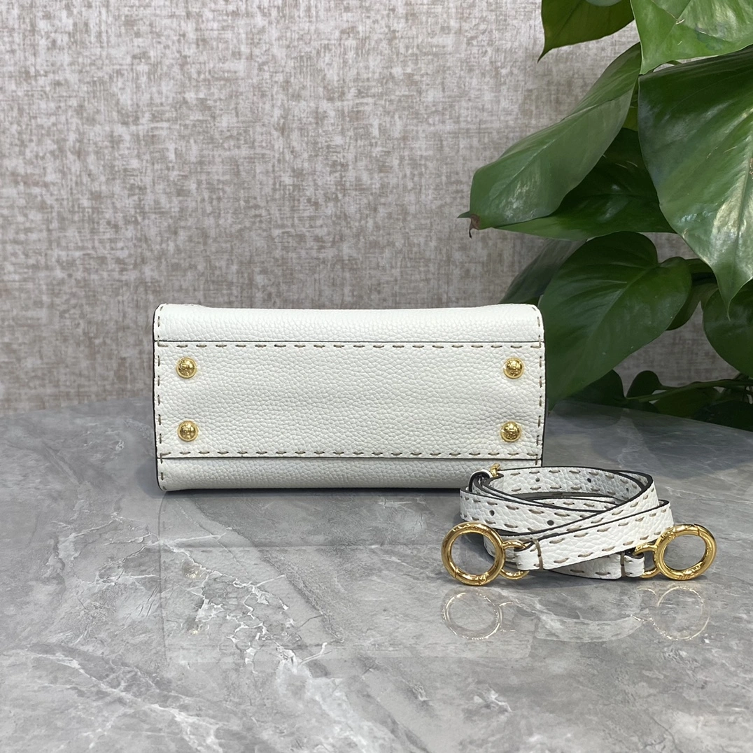 Fendi Top Handle Bags Attractive 76624