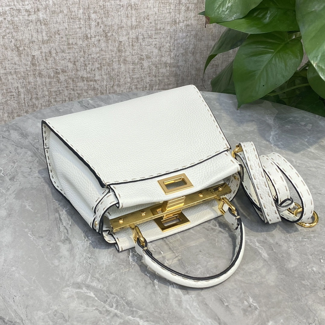 Fendi Top Handle Bags Attractive 76624