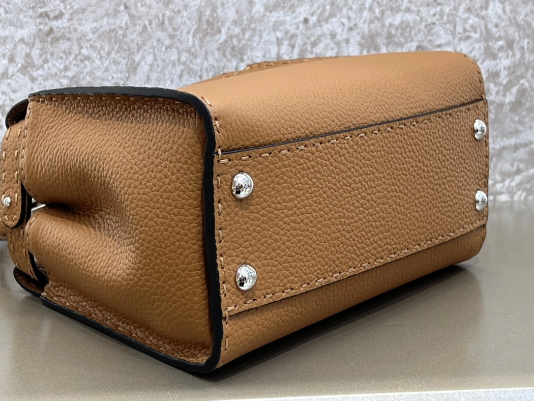 Fendi Top Handle Bags OdorResistant 76631