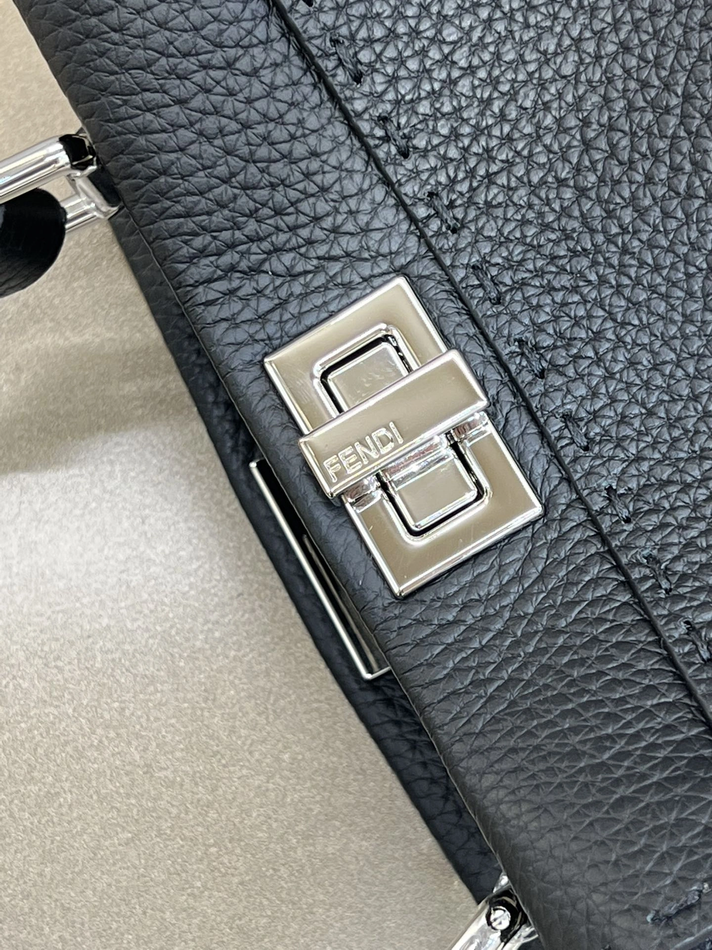 Vibrant Fendi Top Handle Bags 76632